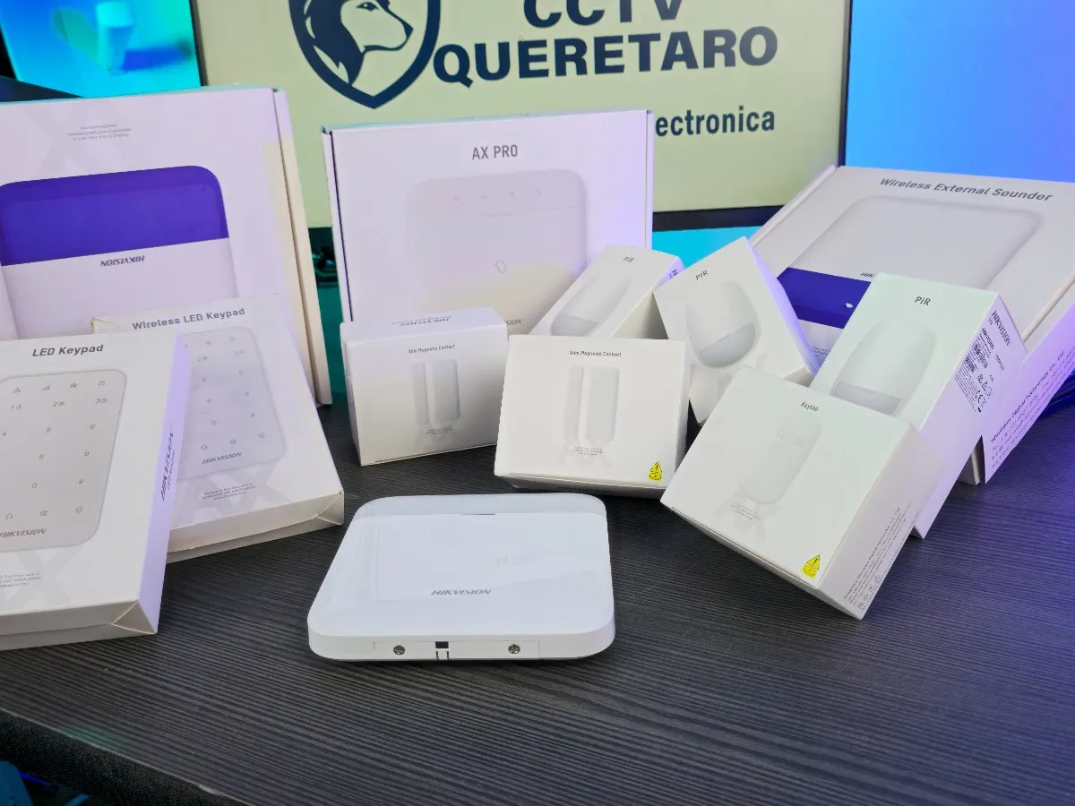 Kit de alarma Hikvision AX PRO con sirena exterior inalámbrica